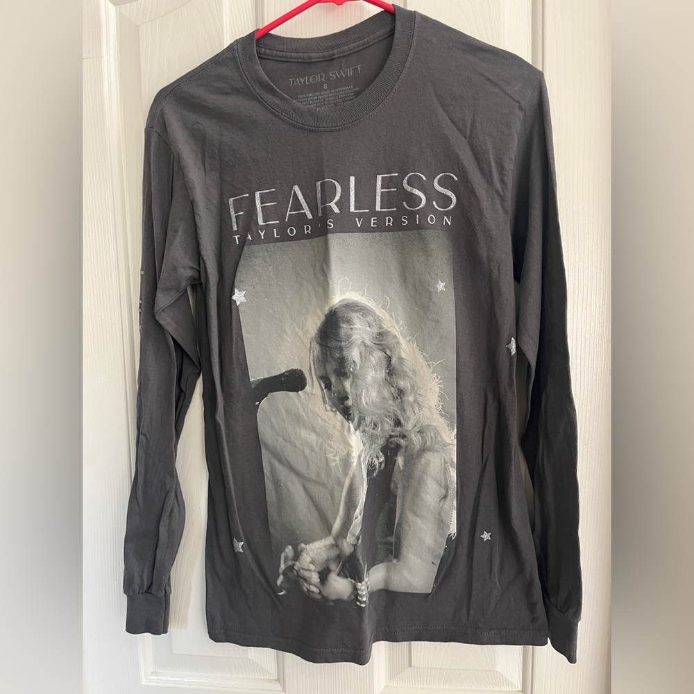 Taylor Swift Gray Long Sleeve Tee